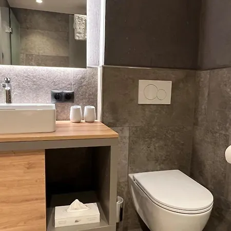 Pensionat Fruehstueckspension Astoria 3*