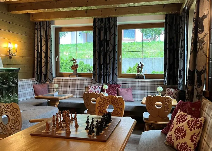 Fruehstueckspension Astoria 3*