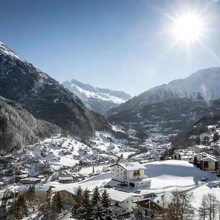Gæstehus Fruehstueckspension Astoria Sölden