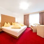 Fruehstueckspension Astoria ゲストハウス